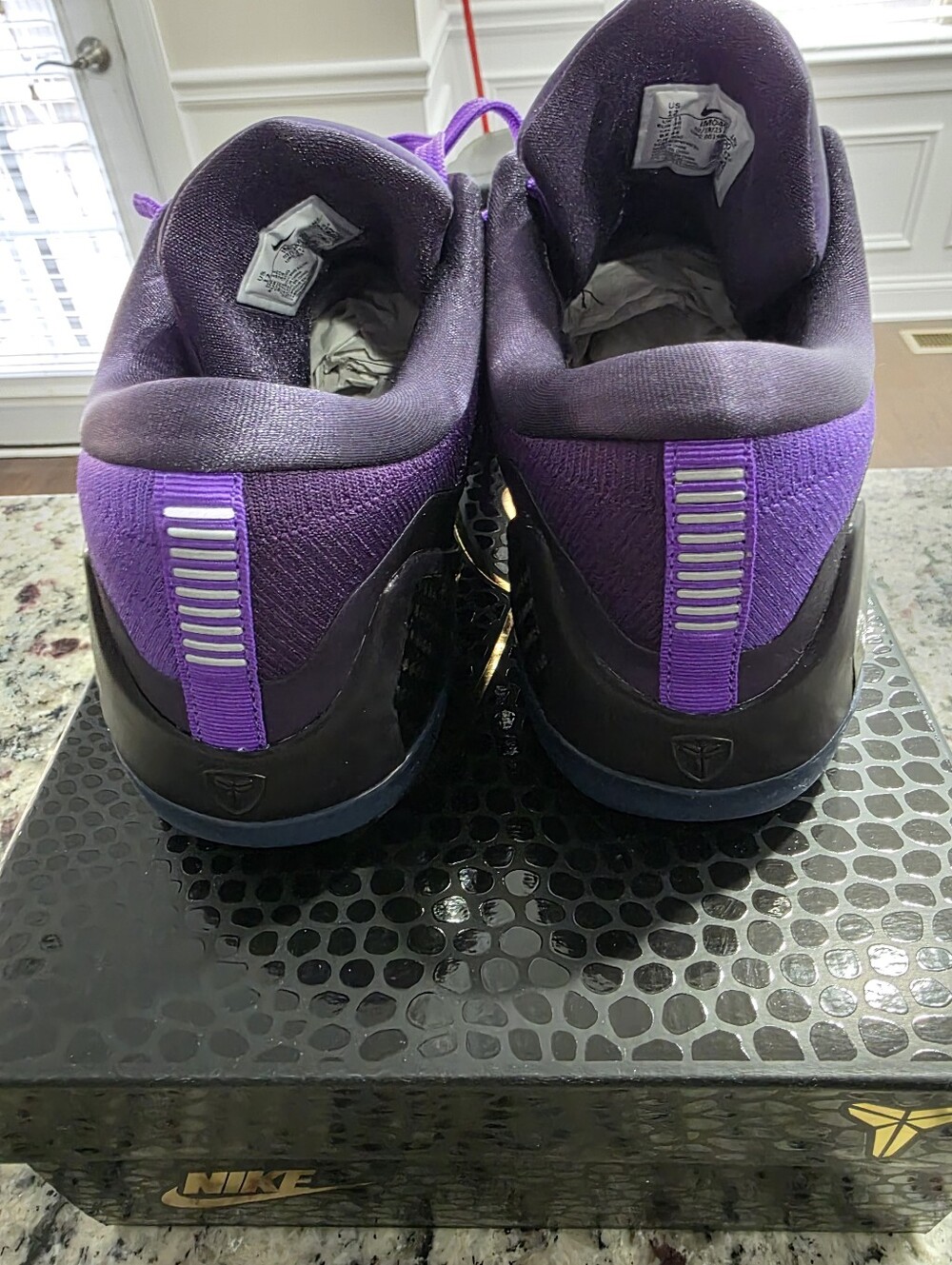 Nike Kobe 9 Elite Low Protro Michael Jackson Moonwalker (2025) - Picture 2 of 5